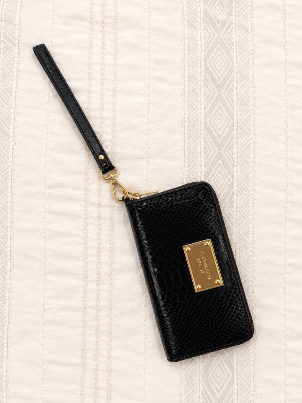 MICHAEL KORS Wristlet Wallet
